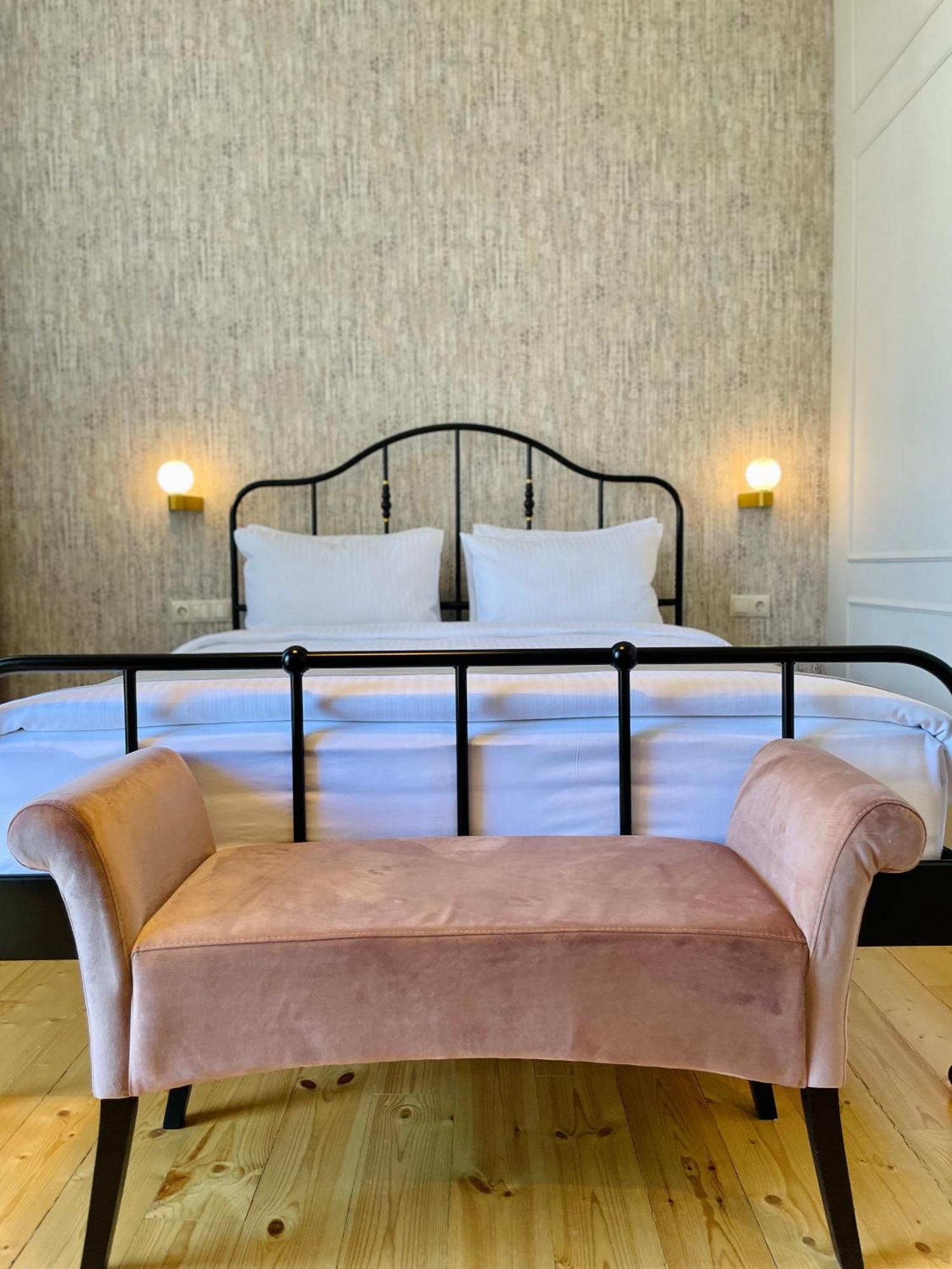 Arts Hotel Tbilisi Bilik gambar